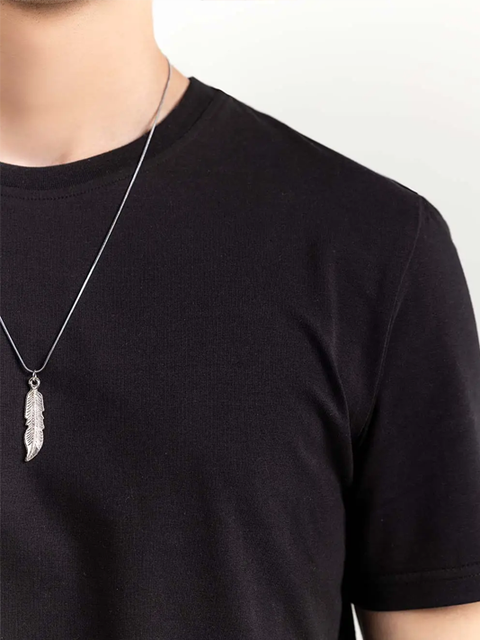 Black Crew Neck T-shirt